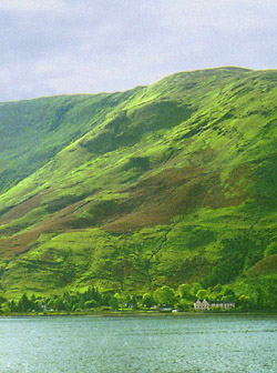 leenhotl2.jpg (41510 bytes)